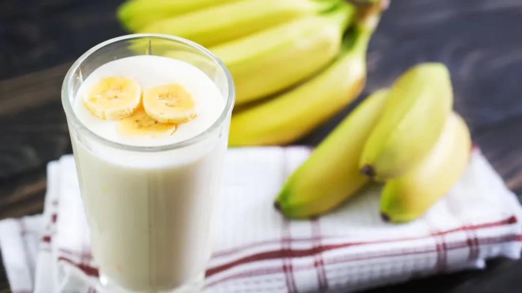 Benefits of Banana Shake: A Nutritious & Healthy Drink for All 3 Untitled design 30 1