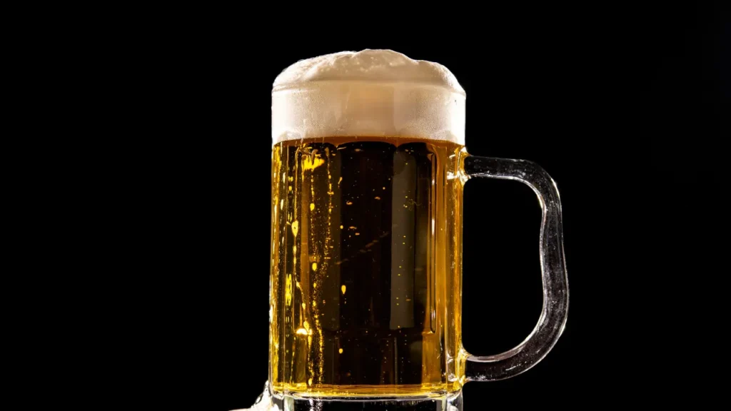 Beer ke Fayde: Skin Glow, Hair Care aur Health Benefits 1 Beer benefits for skin