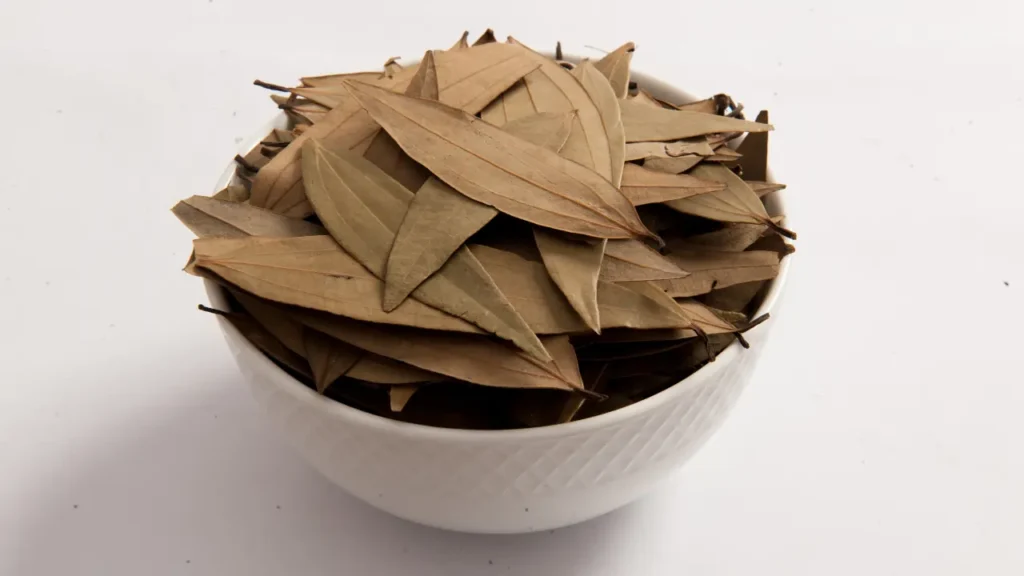 Tej Patta ke Health Benefits: Natural Remedy for Digestion & Immunity 3 Untitled design 49 1